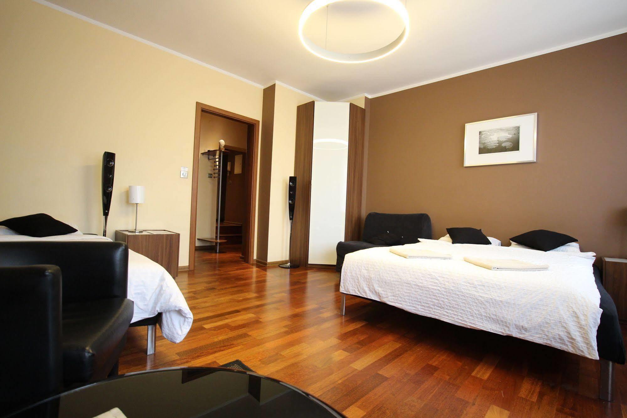 Rainbow Apartments 1 Cracovia Exterior foto